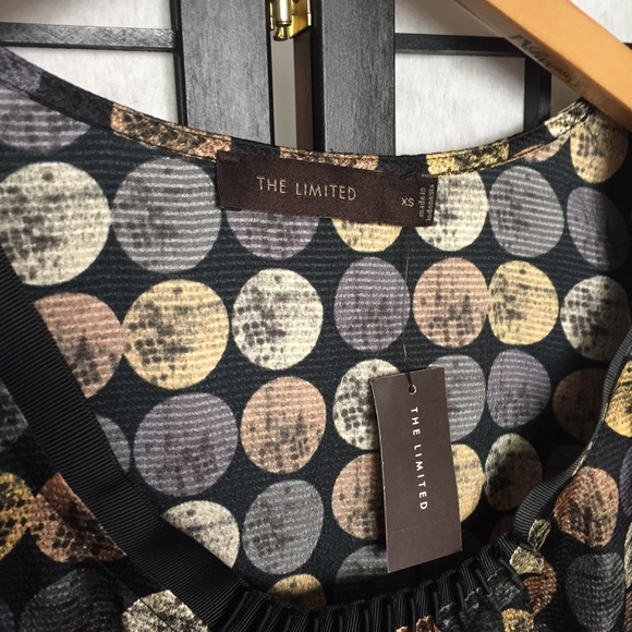 NWT The Limited printed blouse - Picture 6 of 6